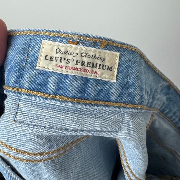Levi's Premium 100% Cotton 501 Women's Jean High Rise Shorts Size 30 - Picture 6 of 11
